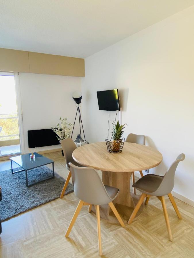 Apartment Cote D'azur - Piscine - Tennis